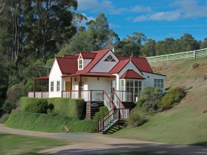 Crabtree Riverfront Cottages - Riverfront Relaxation