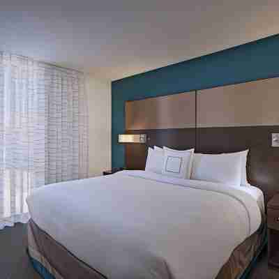 Residence Inn by Marriott Jackson The District at Eastover Rooms