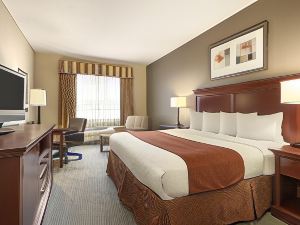 Seffner Inn and Suites