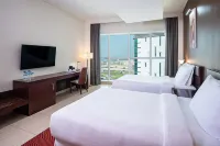 فور بوينتس من شيراتون الشارقة Hotels near Cultural Heritage Events Center