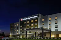 Hilton Garden Inn Louisville Mall of St. Matthews فنادق في Saint Matthews