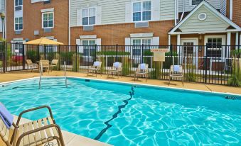 Sonesta Simply Suites Falls Church