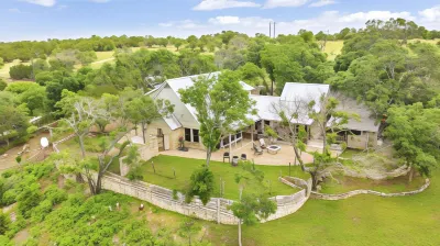 A Barn at the Quarry