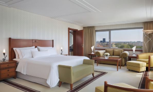 2. 더 웨스틴 자그..