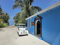 Island Luxury Fehendhoo Hotels in Fulhadhoo