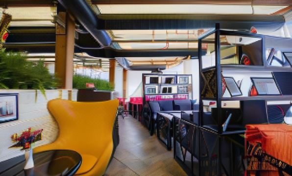 1. 마지드 호텔 &..