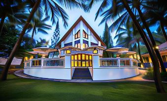 L'Azure Resort and Spa