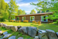 Mersey River Chalets a Nature Retreat Hotels in 