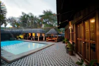 Marika Resort - Pools
