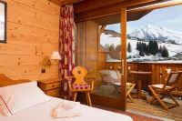 Carlina Hotels near Col des Aravis