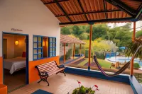 Hotel Mi Monaco - Pools