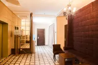 Arl Hotel