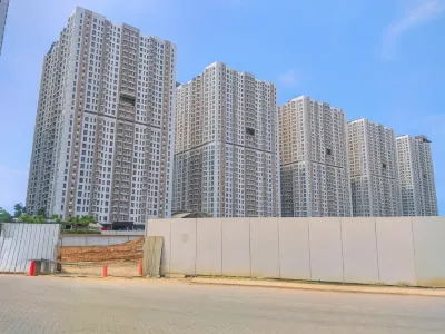 Well Studio Tokyo Riverside PIK 2 By Travelio Hotels near Hutan Mangrove PIK 2