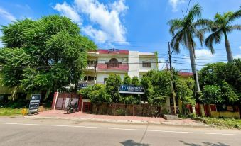Krishnam Guest House