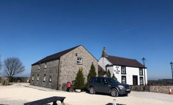 The Jug & Glass Inn
