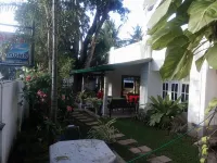 Goalma Family Holiday Resort & Restaurant Hotel dekat Abhayagiri Dagoba