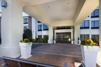 Comfort Inn & Suites Dahlonega University Area Hotels in Dahlonega