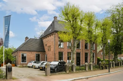 Boutique Hotel Lytel Blue Hotel dekat Kempenmuseum De Acht Zaligheden