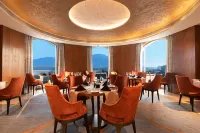 Radisson Blu Plaza Hotel Mysore - Pools