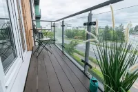 Tamblin Lodge - Fresh, Modern Apartment Hotels near University of Hertfordshire