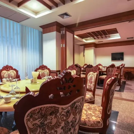 Arawan Riverside Hotel