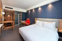 Holiday Inn Express & Suites Basel - Allschwil Các khách sạn ở 