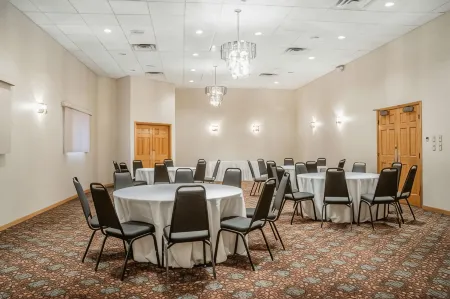 Comfort Inn the Pointe Отели рядом с достопримечательностью «Водопады Бридал Вейл»