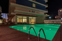 Athena Hotel - pantai