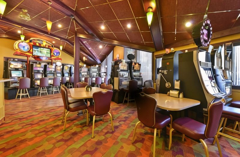 Super 8 by Wyndham Deadwood/Black Hills Area photo 2