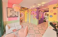 Hotel la Petite Rosa Hotels in Paris