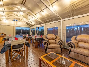 Iketla Lodge