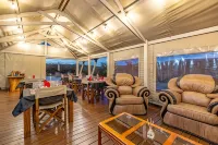 Iketla Lodge Hotels in Sekhukhune