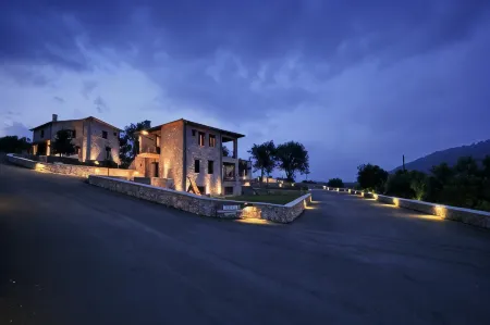 Menalia Villas & Suites KTIMA KOUMPOURI