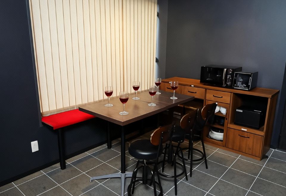 차-안 호텔 우에노 내부