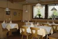 Gasthaus Kellerer Hotel di Raubling