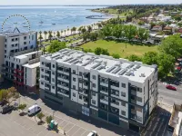 Oaks Vue Suites Geelong Hotels near The Carousel