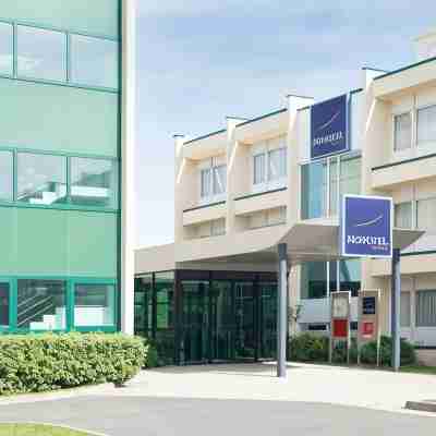 Hôtel Novotel Chartres Hotel Exterior