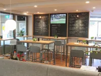 Baileys Parkside Motel by VetroBlu