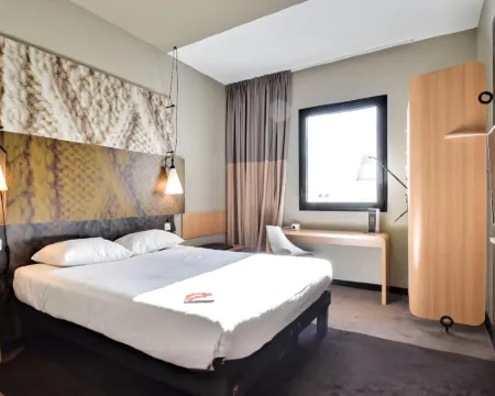 Ibis Niort Est Mendès France Hotels in Niort