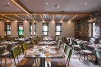 Petousis Hotel & Suites Hotels in Krouson