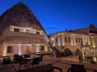 Cave Hotel Saksagan