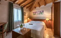 Hotel Corte Regina Hotels in Sirmione