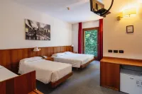 Hotel Al Giardino Hotels near Just Venice