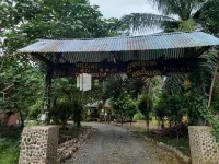 Tangkahan Inn Hotels in Namu Sialang