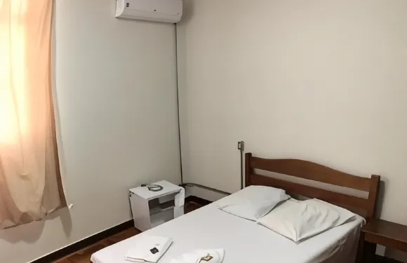 聖尼古拉斯酒店