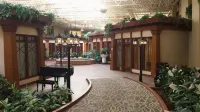 Canad Inns Destination Centre Fort Garry Hotels in Fort Gary