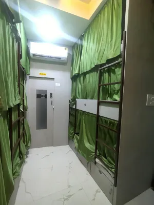 Noor Dormitory Sakinaka Hotel a 