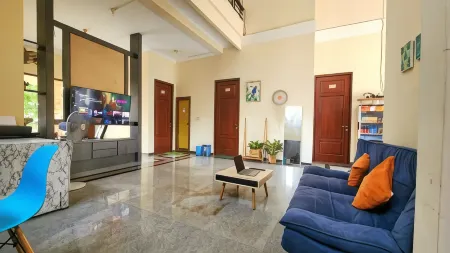 Green Surabaya Homey Syariah Отели в г. Gubeng