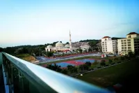 Hotel Time Boutique Nilai - Mountain view