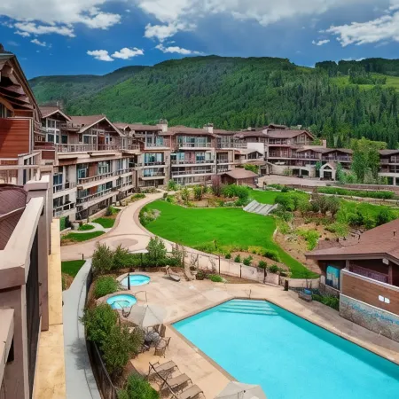 Manor Vail Lodge